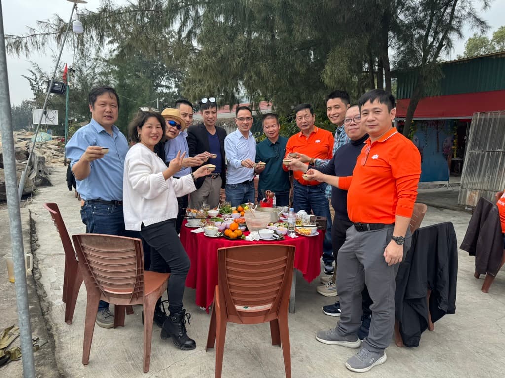 Tết trồng cây đầu năm cùng anh em FYT và công ty FPT - hoạt động ý nghĩa góp phần bảo vệ môi trường